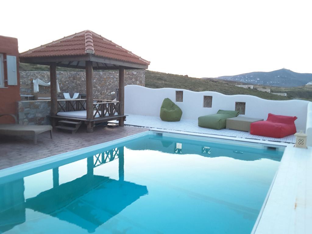 Villa Zen Dans Le Bleu Ermoupoli Ngoại thất bức ảnh